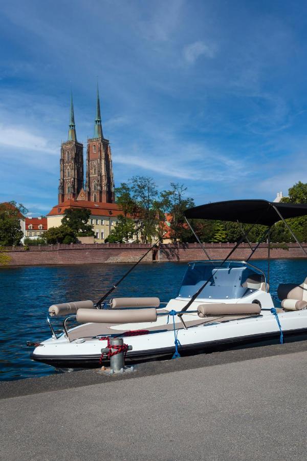 Kropla Rosy Breslavia Exterior foto